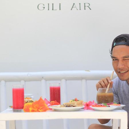 Kaktus Bungalow 2 Gili Air Buitenkant foto