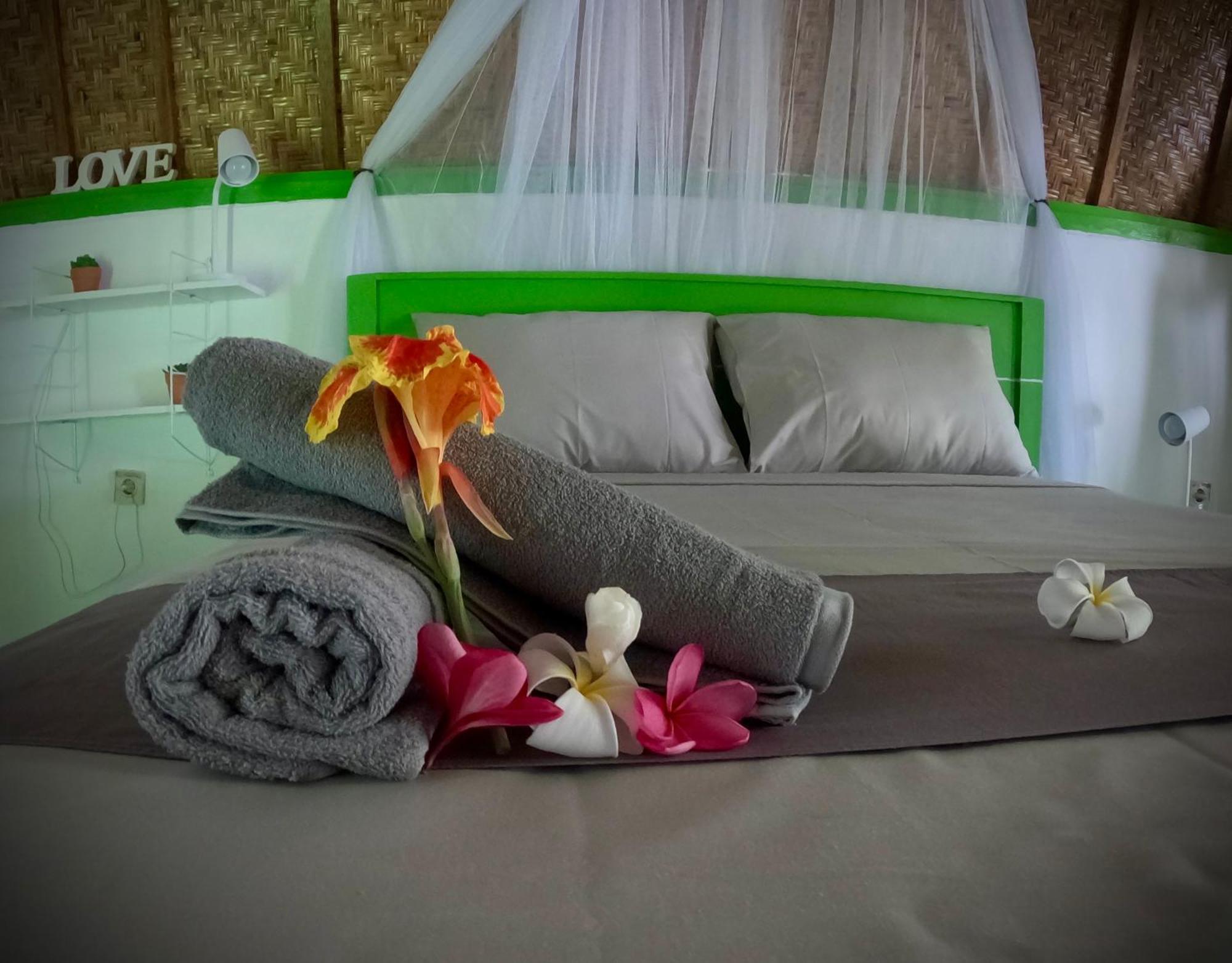 Kaktus Bungalow 2 Gili Air Buitenkant foto