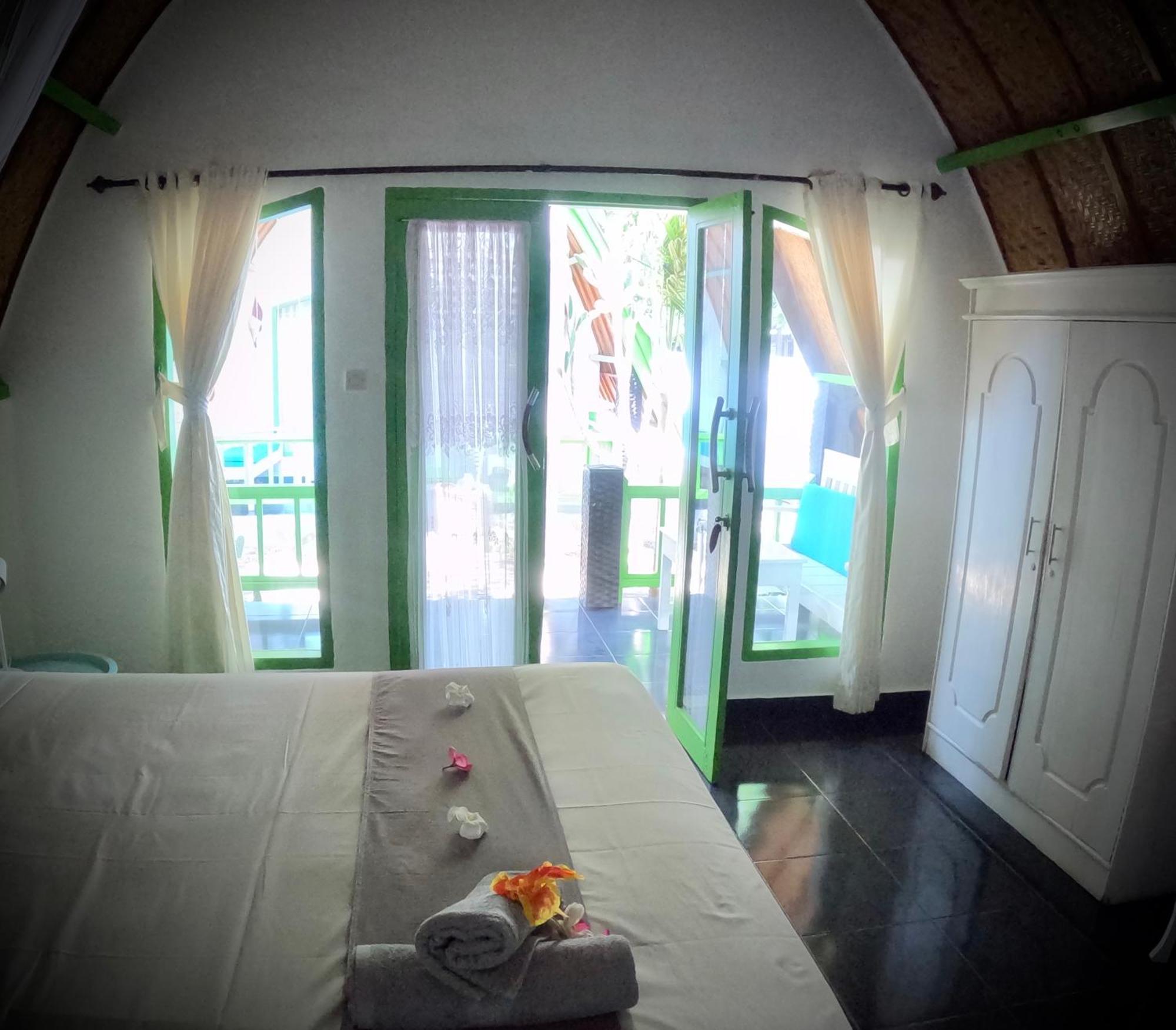 Kaktus Bungalow 2 Gili Air Buitenkant foto