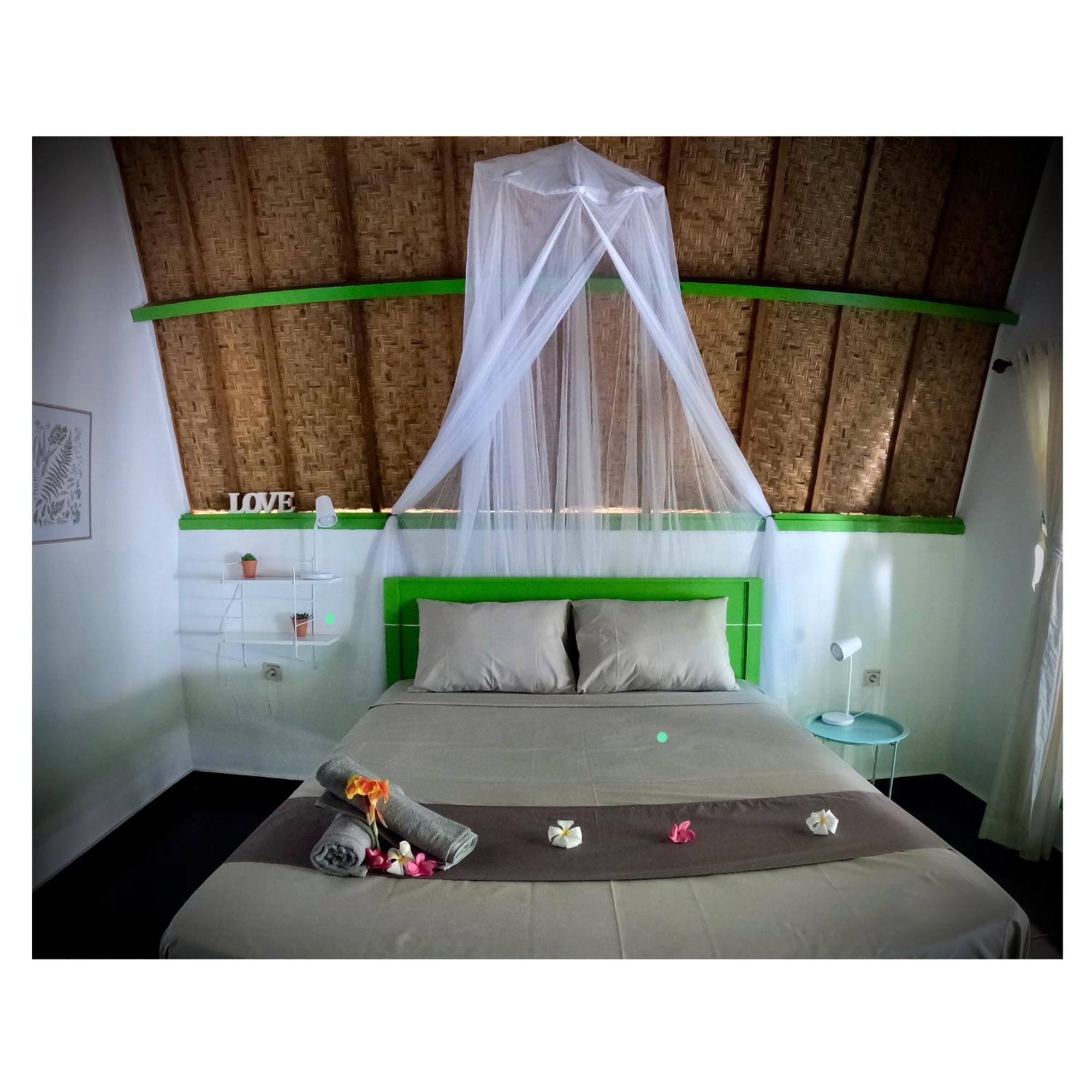Kaktus Bungalow 2 Gili Air Buitenkant foto